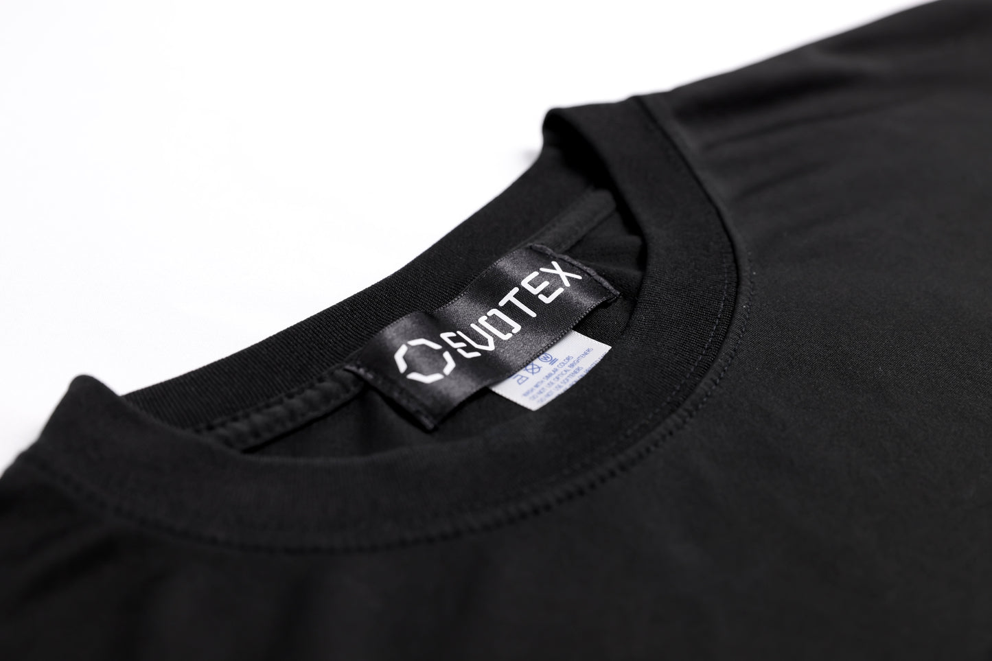 EVOTEX 快適テックTシャツ ワンポイントロゴ 半袖 ブラック E-009